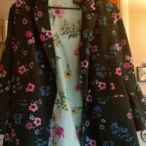 Blue Navy Floral Matching Shirt and Blazer Size 20 Lane Bryant